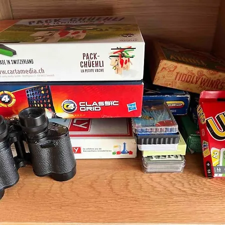 דירה In - Amazing Views, Centrally Located By Train Station *